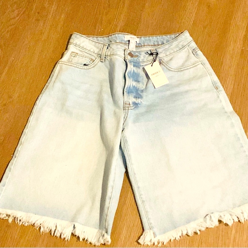 NWOT Forever 21 Wide Leg Long Denim Shorts